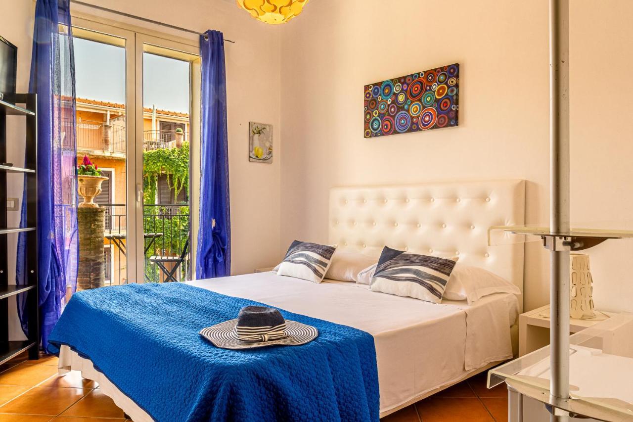 Villetta Mari E Amuri Giardini Naxos Eksteriør billede